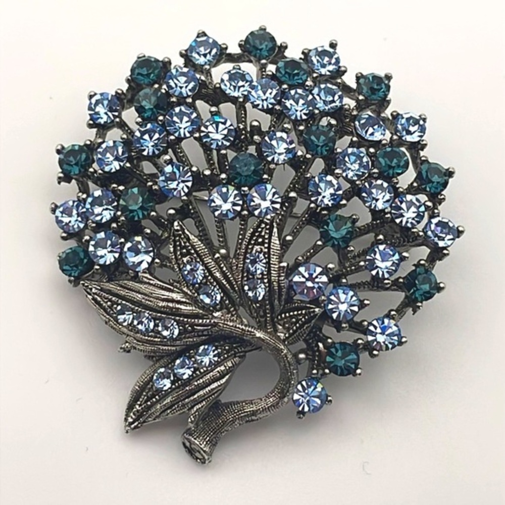 Floral-Inspired Antique Silver Tone and Shades of Blue Brooch & Pendant